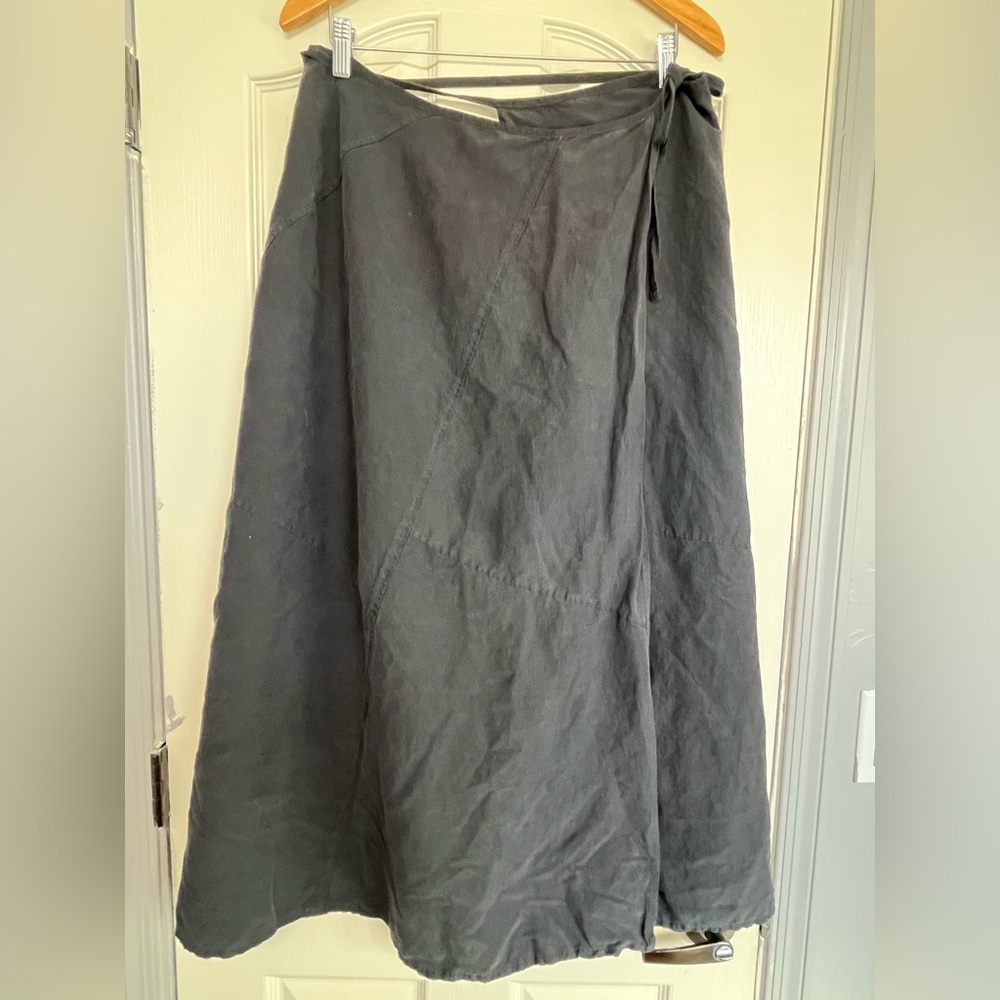 Sundance 100% Linen Wrap Skirt Women’s Size 10 – Charcoal Gray Boho A-Line Midi